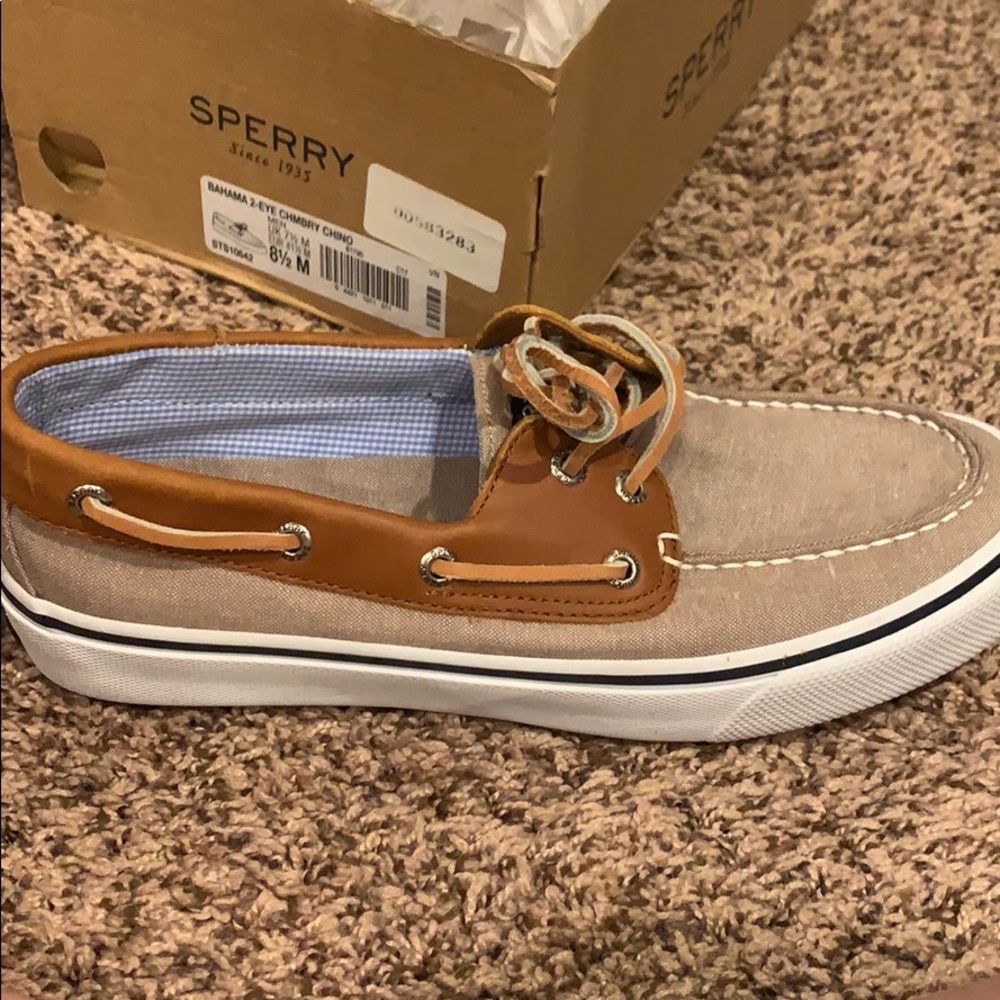 Sperry brown size 8 1/2 men